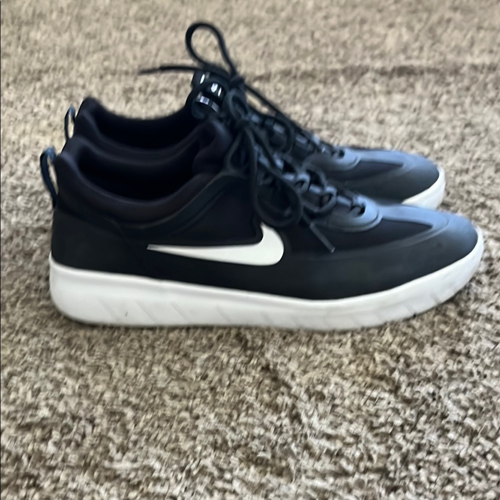 Nike Black and White Sneakers with Sleek Design